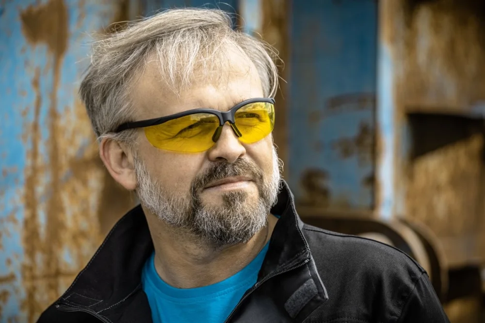 Eynek - Hogert Mainz - Sari K006