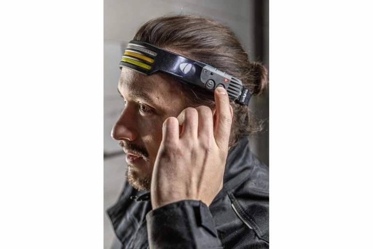 Bas feneri - Hogert-HT1E427