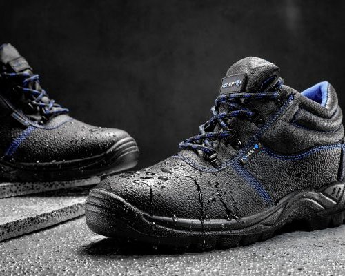 Is Tehlukesizliyi Ayaqqabilari alarken diqqet etmeli oldugunuz standartlar